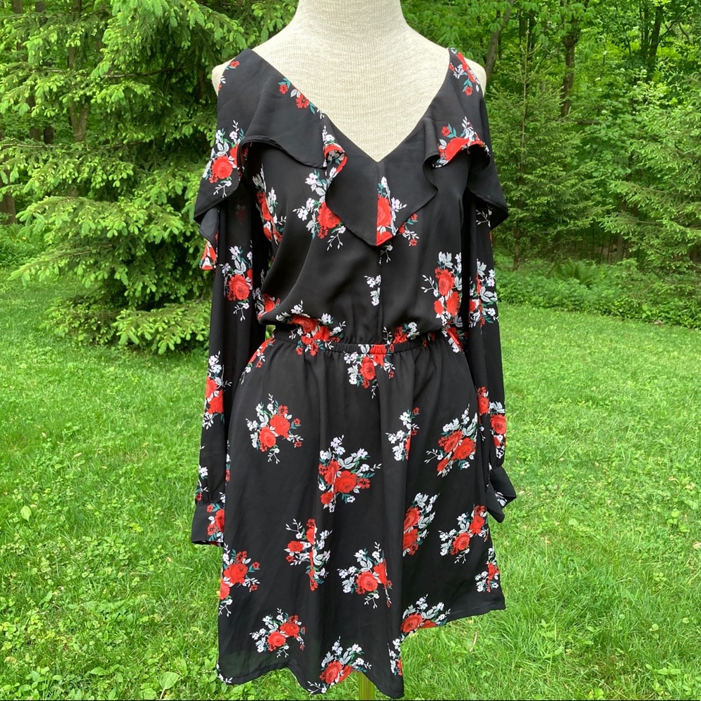 H&M Divided Cold Shoulder Floral Dress